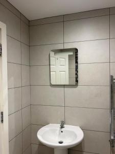 Cosy flat Lytham St Annes - Sleeps 2 with parking