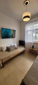 Depto edificio Sacoa-Moderno dos ambientes-Pleno centro