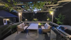 Charlotte Garden Bed and Breakfast