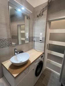 Quiet Luxury Oasis near Szimpla - Balcony & Spa