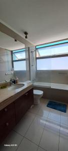 Departamento full equipado Viña del mar con piscina y cerca de la playa