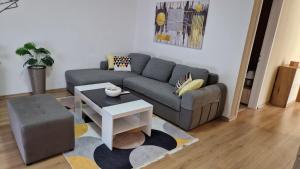 Emi Center Apartments