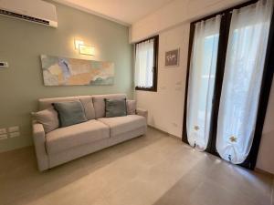 Palms Beach Pesaro Residence