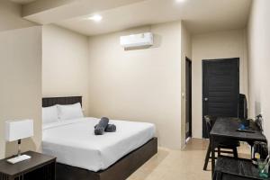 Simply Stay Chaweng-Double Room
