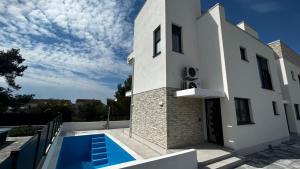 Boho Beach House by Villas Guide