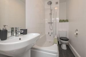 K Suites - Huddersfield Road