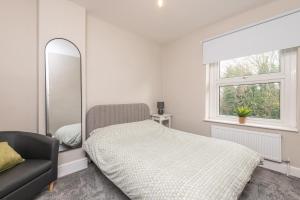 K Suites - Huddersfield Road