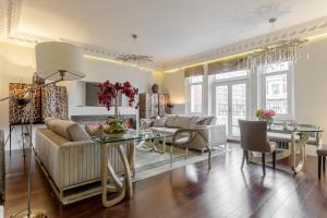 3 bedrooms flat in Hyde Park with View