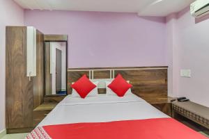 Hotel O Royal
