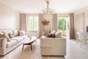 Historic apartment by the water STHLM