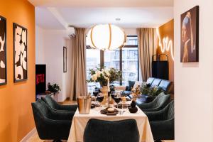 WF Prime Stay City View with Terrace & PlayStation