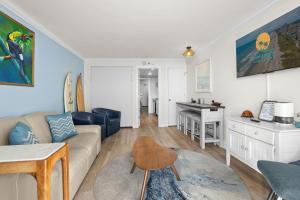 Boardwalk Beach Resort Unit 1037 - Oceanfront