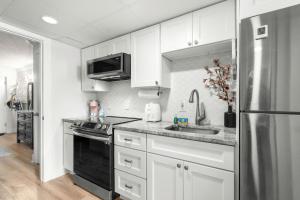 Boardwalk Beach Resort Unit 1037 - Oceanfront