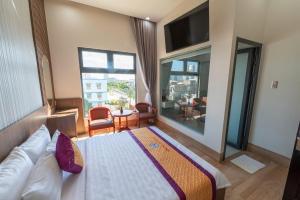 Khách sạn Sớm Phú Quý 3