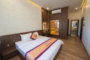 Khách sạn Sớm Phú Quý 3