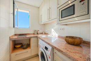 Apartamento en Elviria con vistas al mar