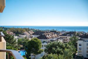 Apartamento en Elviria con vistas al mar