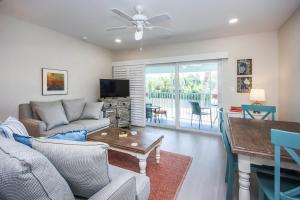 Sunny 1BR Sanibel Condo Colony Inn 43