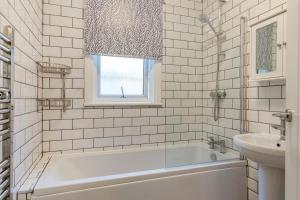 3 Bed in Looe oc-s29266