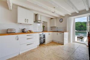 3 Bed in Fowey oc-cstepa