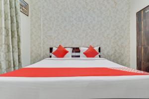 HOTEL O THE ROYAL INN