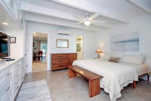 Island Charm 1BR Sanibel Condo Colony Inn 54