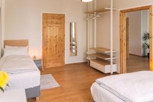 arena guest apartment