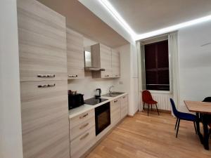 BMGA l Vatican Gracchi 3Bdr Sweet Apt