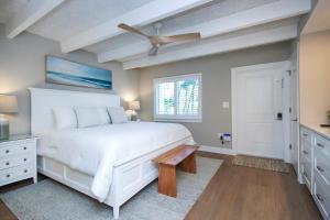 Sanibel Steps to the Shore Colony Inn 46