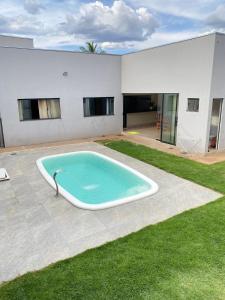 Casa privativa com piscina aquecida