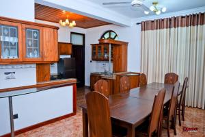 Danidu City Holiday Home
