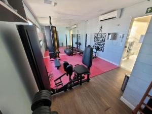 Apto compacto com vista mar bem localizado