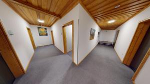 Moving Rooms