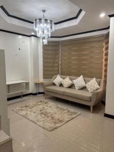 Fully-furnished House, private neighborhood