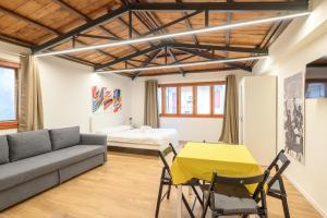 GuestHost - Piazza della Frutta Studio Apartments