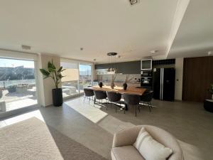 Departamento Premium Nuevo en Primera Linea, Frente al Mar, Vista Unica