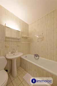 Charming studio with views of the ski area