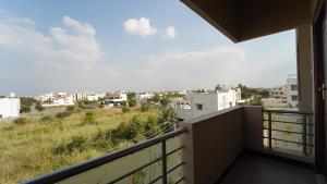 Honey Residency Codissia stay