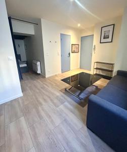 Cannes Suquet Studio