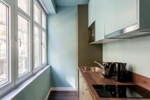 Didot by Zoia Living