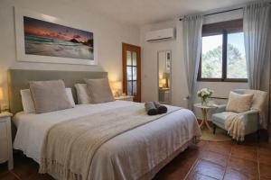 Wonderful Villa, Heated Pool, Near Beautiful Xàtiva Town