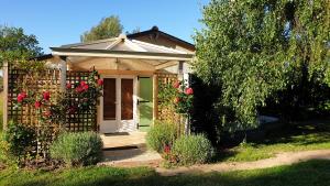 a 10 mn d Angers petite maison indépendante