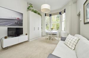 Apartment in Kensington Olympia