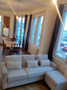 vue imprenable sur lEscaut et le pont de fer