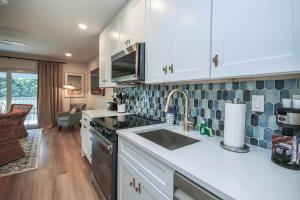 Tropical 1BR Sanibel Escape Colony Inn 17