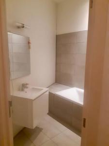 vue imprenable sur lEscaut et le pont de fer