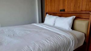 Panoramic Sea View 3BR Pool Villa with Rooftop