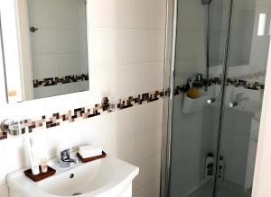 Estudio con terraza cerca de la playa