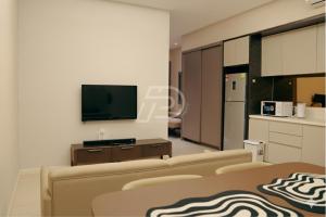 Dorsett Hartamas KL, Bathtub Smart TV & WiFi