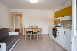 S221 - Sirolo, nuovissimo bilocale in villetta pt